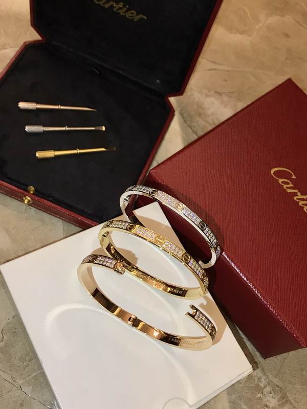 Cartier bracelet 09yxq04